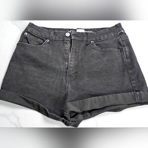 No Boundaries Women's Black Denim Shorts